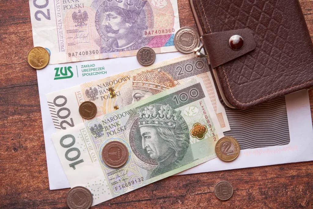 Czy trzeba płacić zus będąc zatrudnionym? Oto, co musisz wiedzieć