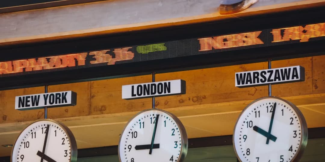 O której otwiera się giełda w Warszawie? Poznaj godziny handlu