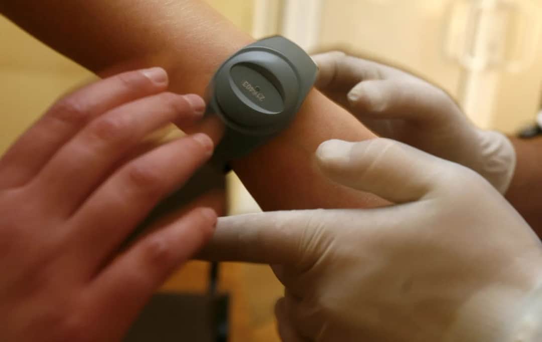 Bransoletka policyjna: Czy warto nosić bransoletkę policyjną na co dzień? Bransoletka policyjna: Czy warto nosić bransoletkę policyjną na co dzień?